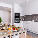 Kerala 49, Deluxe Flat In Historic Center