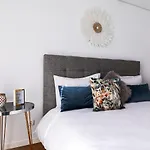 Kerala 49, Deluxe Flat In Historic Center * Peniche